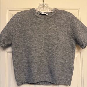 Zara Heather Gray Short Sleeve Sweater